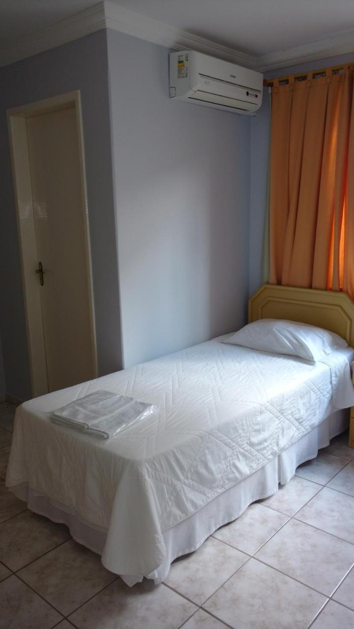Hotel Mariluz Telemaco Borba ภายนอก รูปภาพ